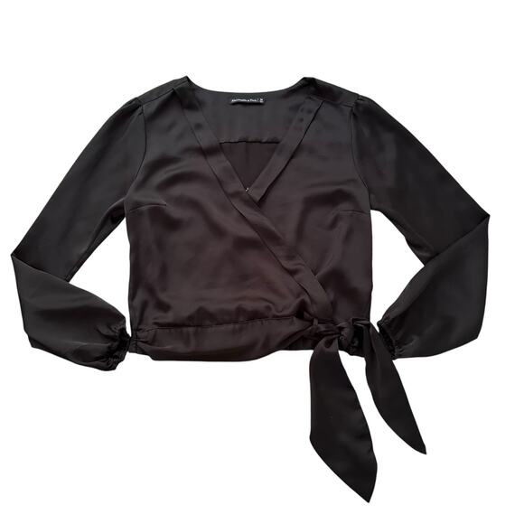 Abercrombie & Fitch black satin long-sleeve v-neck top size M - Picture 11 of 13